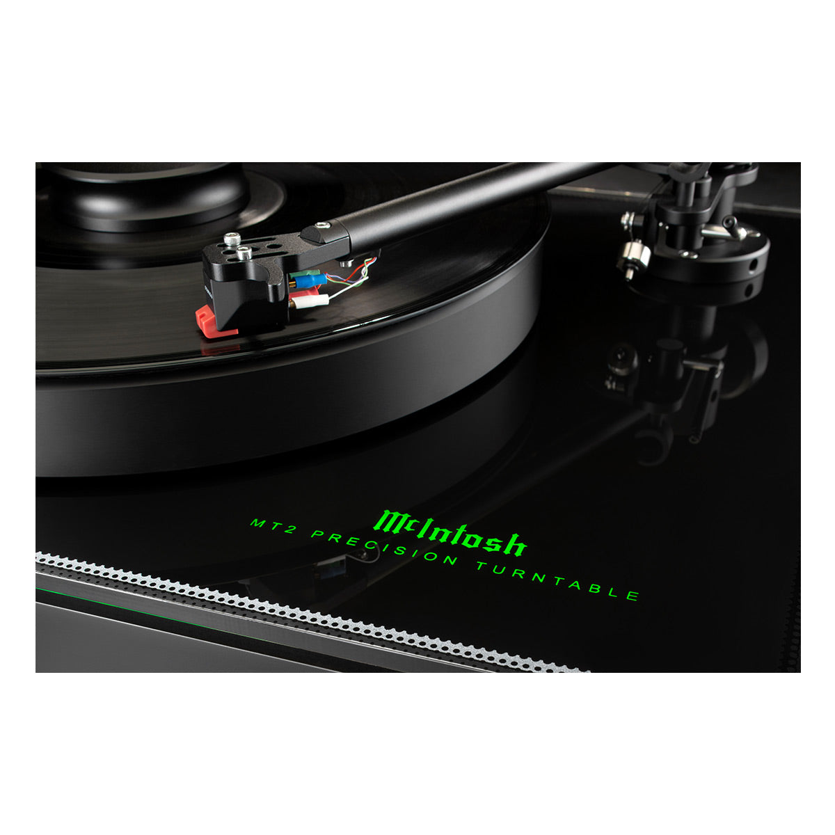 McIntosh MT2 Precision Turntable