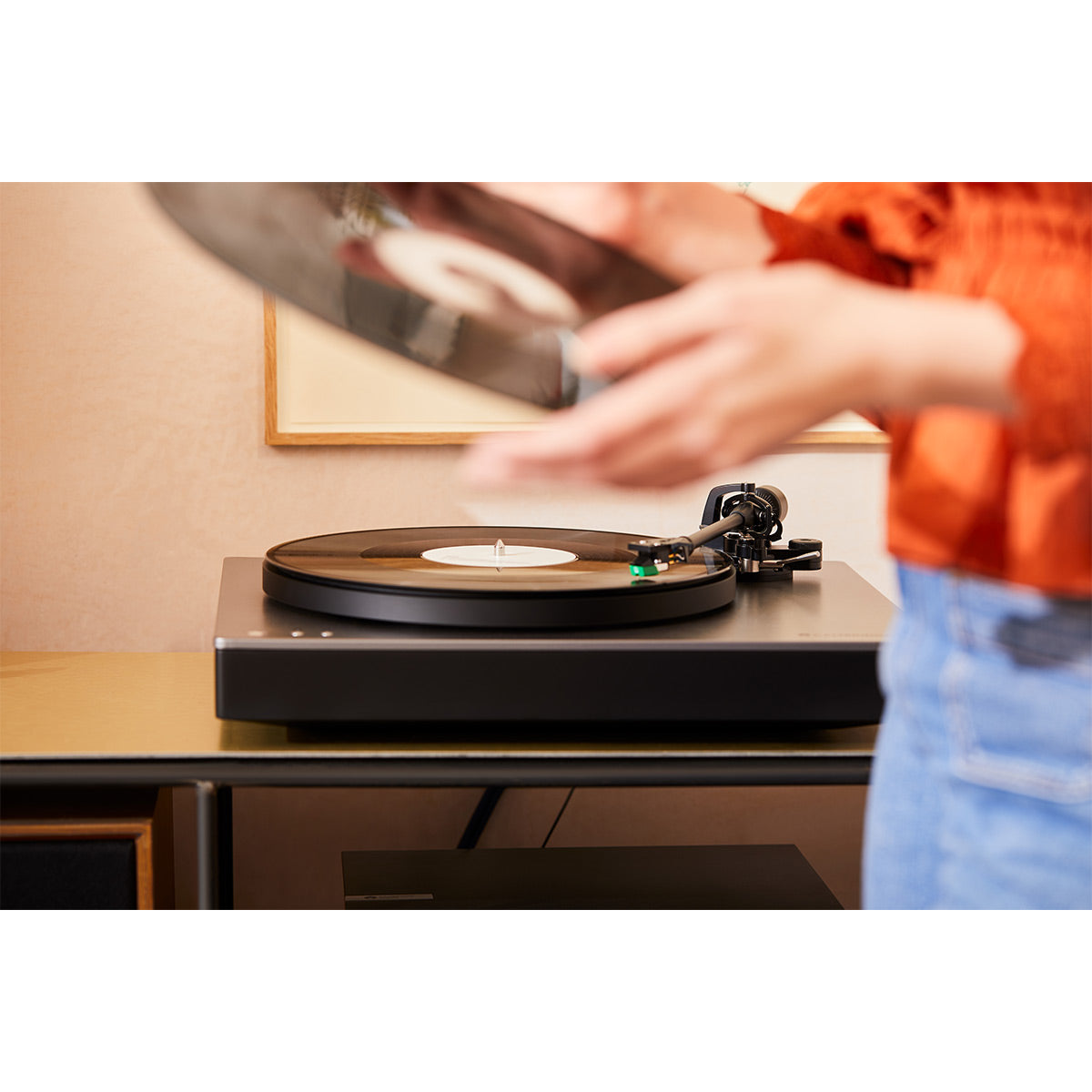 Cambridge Audio ALVA ST Belt Drive Turntable with Bluetooth aptX HD