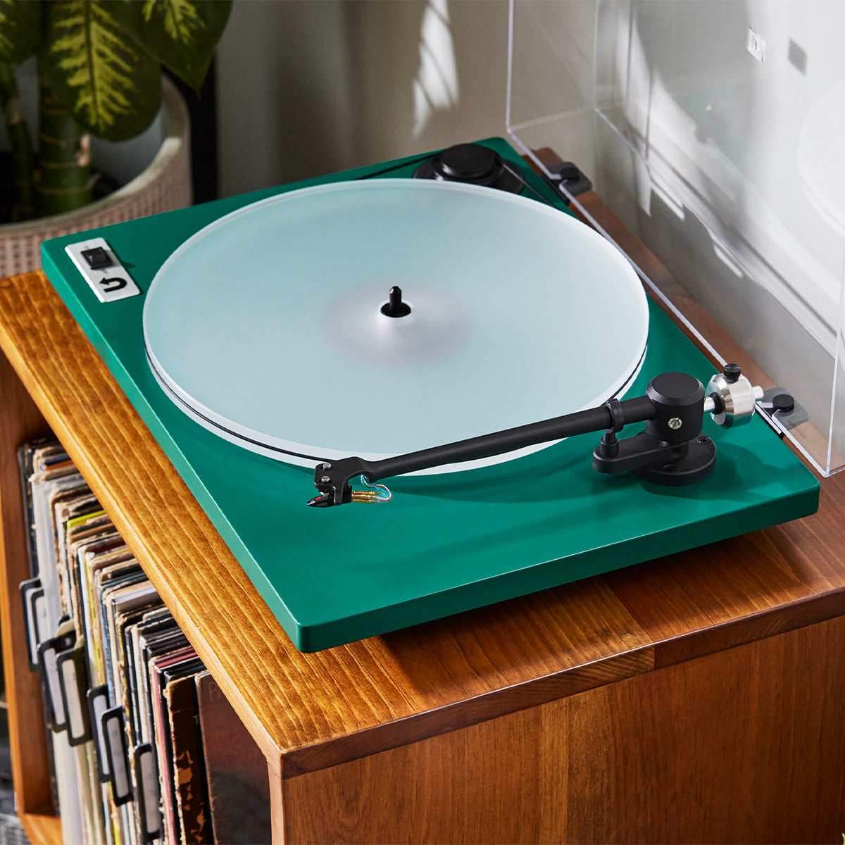 U-Turn Audio Orbit 2 Plus Turntable with Ortofon OM 5E Cartridge (Green)