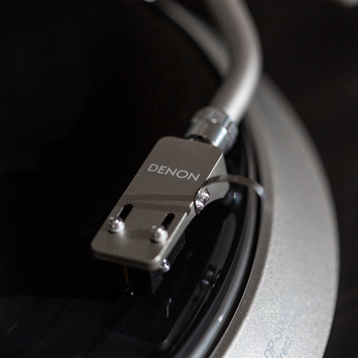 Denon DP-3000NE Premium Direct-Drive Hi-Fi Turntable